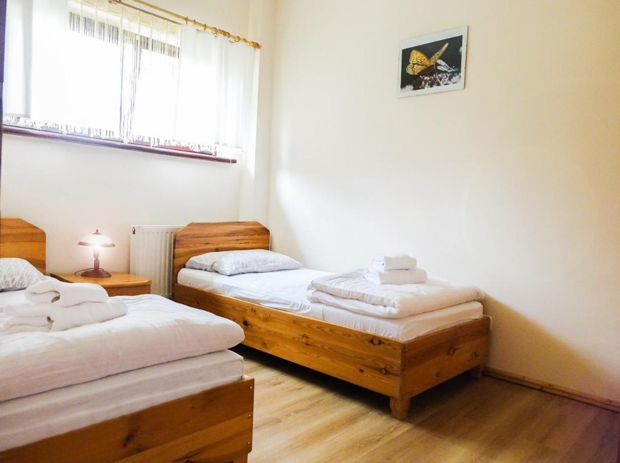 Zadrna Rezydencja Aparthotel Chelmsko Slaskie ภายนอก รูปภาพ