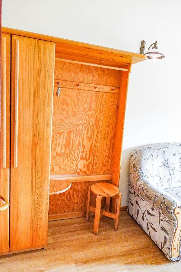 Zadrna Rezydencja Aparthotel Chelmsko Slaskie ภายนอก รูปภาพ