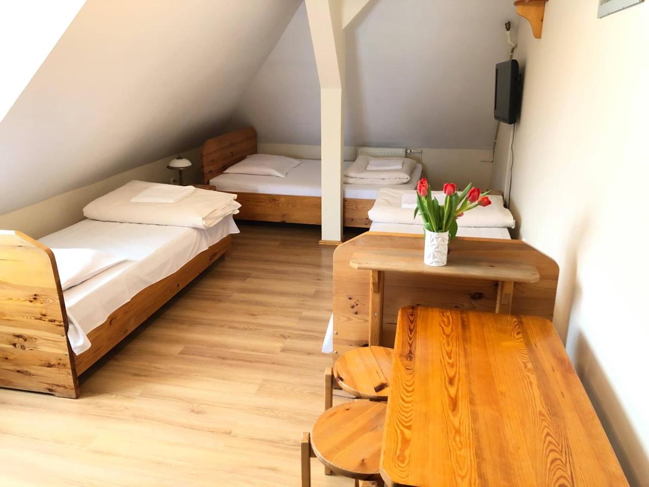 Zadrna Rezydencja Aparthotel Chelmsko Slaskie ภายนอก รูปภาพ