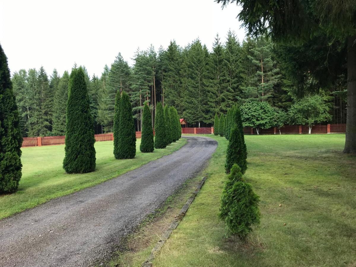 Zadrna Rezydencja Aparthotel Chelmsko Slaskie ภายนอก รูปภาพ